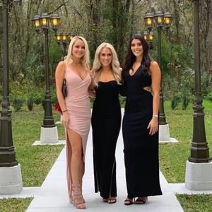 Meet your Posher, Samantha